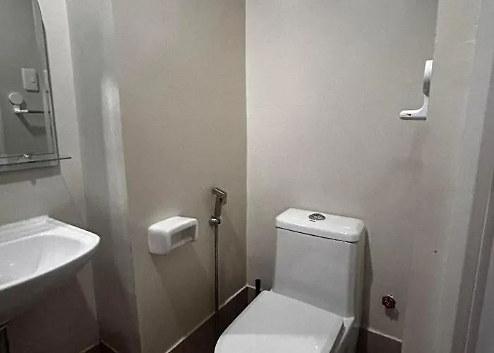 Orwell Heights-vista Recto Apartment *